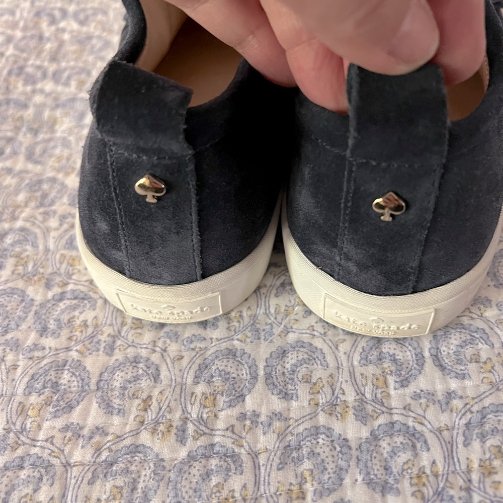 KATE SPADE LENNA NAVY SUEDE SIZE 8 SNEAKER